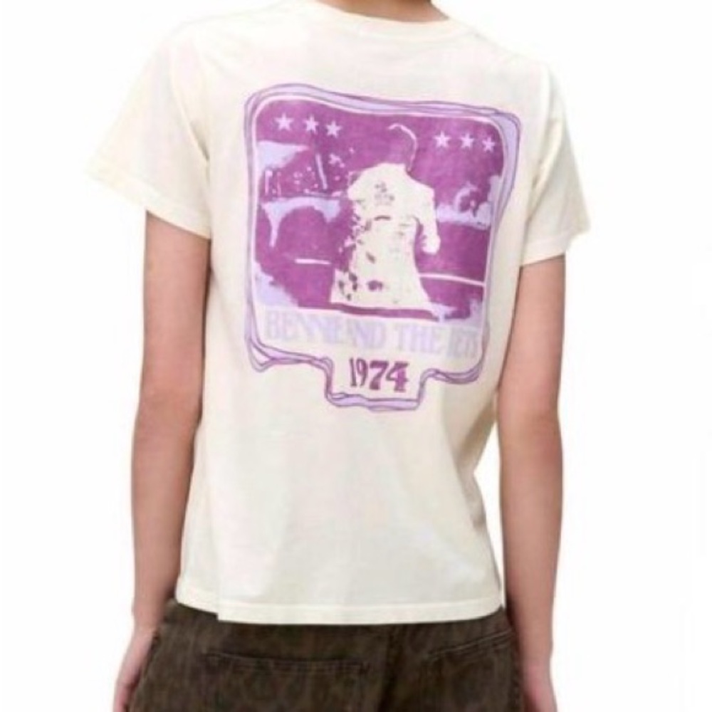 Daydreamer Elton John Graphic Tee - Picture 2 of 6